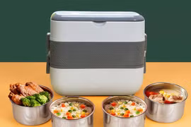 Hai nữ sinh Indonesia phát minh hộp cơm thông minh giúp kiểm tra độ an toàn của suất ăn