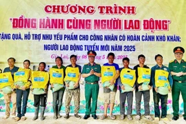 “Bà đỡ” của người dân vùng biên