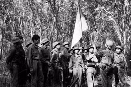 50 năm thống nhất đất nước - Ngày 8/4/1975: Máy bay ta ném bom Dinh Độc Lập