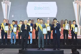 Cúp vàng Sao Khuê 2026 vinh danh nền tảng Zalo ở hạng mục công nghệ số.