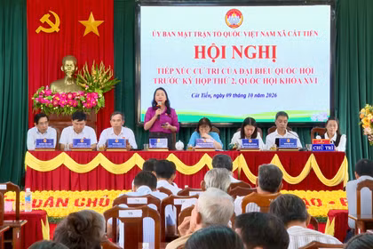 Đoàn đại biểu Quốc hội tỉnh Gia Lai tiếp xúc cử tri xã Cát Tiến