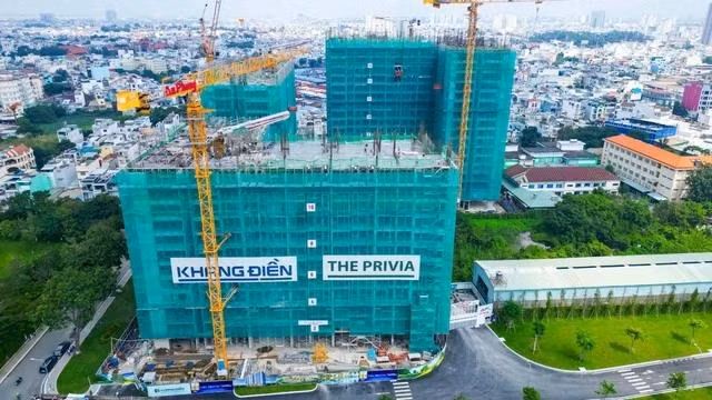 Quy định không cho dùng nhà ở hình thành trong tương lai để vay mua nhà sẽ làm khó thị trường bất động sản