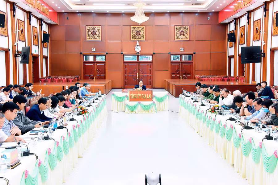 Quang cảnh hội nghị tại điểm cầu Hội trường 2-9, TP. Pleiku. Ảnh: Đức Thụy
