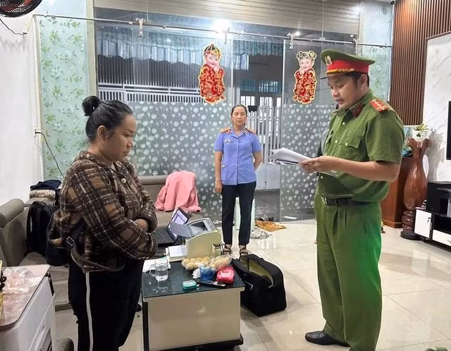 Công an TP.Đà Nẵng tống đạt các quyết định khởi tố Công an TP.Đà Nẵng tống đạt các quyết định khởi tố