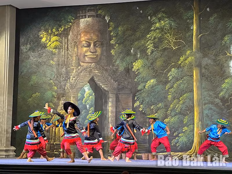 Tiết mục biểu diễn trong show múa Apsara ở Siem Reap.