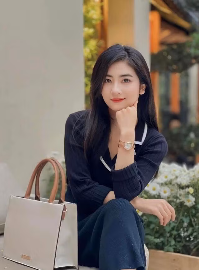 Hoa khôi Thái Nguyên có sắc vóc ngoài đời khá nổi bật so với trên màn ảnh nhỏ