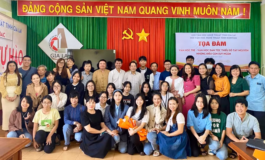 Các đại biểu tham dự buổi tọa đàm ngày 23-7. Ảnh: Phương Duyên