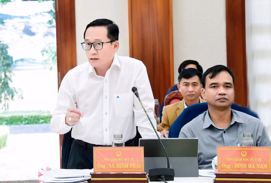 Phó Giám đốc Sở Y tế Lý Minh Thái phát biểu tại hội nghị. Ảnh: Đức Thụy