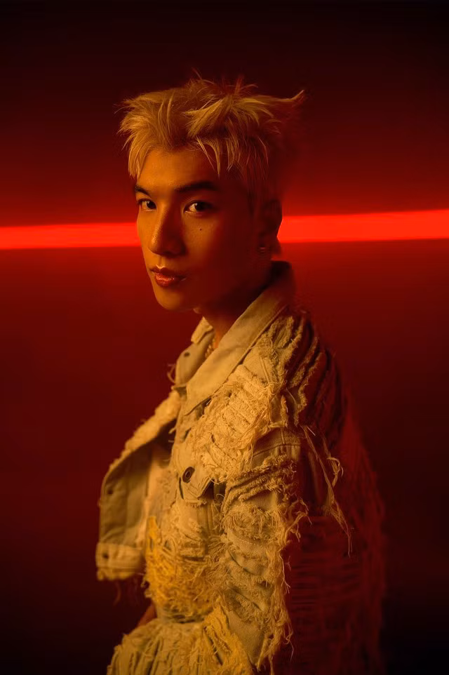 HIEUTHUHAI dùng sample bản hit từ nhóm 365 cho ca khúc mới trong album sắp phát hành. Ảnh: NVCC