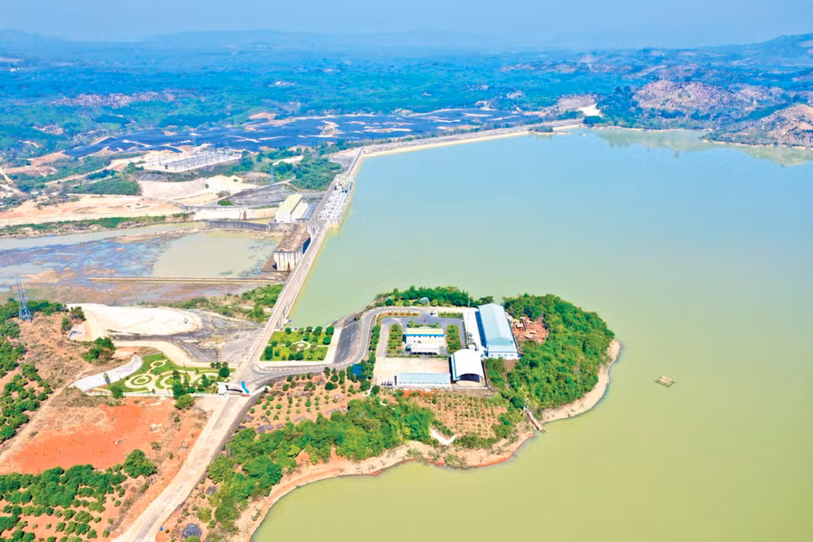 Quang cảnh Nhà máy Thủy điện Sê San 4 do Công ty Phát triển thủy điện Sê San quản lý và vận hành. Ảnh: M.P Quang cảnh Nhà máy Thủy điện Sê San 4 do Công ty Phát triển thủy điện Sê San quản lý và vận hành. Ảnh: M.P