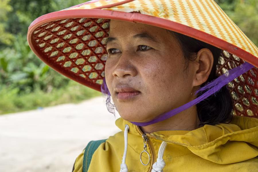 Chị Pơ Loong Thị Mới ước mơ được bố trí công việc nữ hộ sinh. Ảnh: VĂN CHƯƠNG