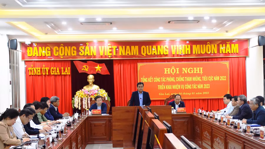 Quang cảnh hội nghị tổng kết công tác phòng-chống tham nhũng, tiêu cực năm 2022 và triển khai nhiệm vụ năm 2023. Ảnh: Vĩnh Hoàng Quang cảnh hội nghị tổng kết công tác phòng-chống tham nhũng, tiêu cực năm 2022 và triển khai nhiệm vụ năm 2023. Ảnh: Vĩnh Hoàng