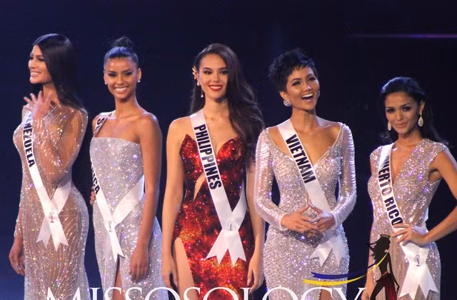 Hình ảnh H'Hen Niê khi vào Top 5 Miss Universe 2018. Cô cũng là đại diện Việt Nam có thành tích cao nhất tại cuộc thi này tính đến hiện tại. Ảnh: BTC