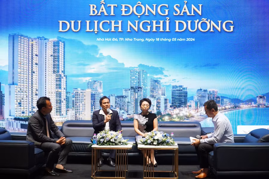 Các đại biểu góp ý kiến tại diễn đàn về BĐS du lịch nghỉ dưỡng