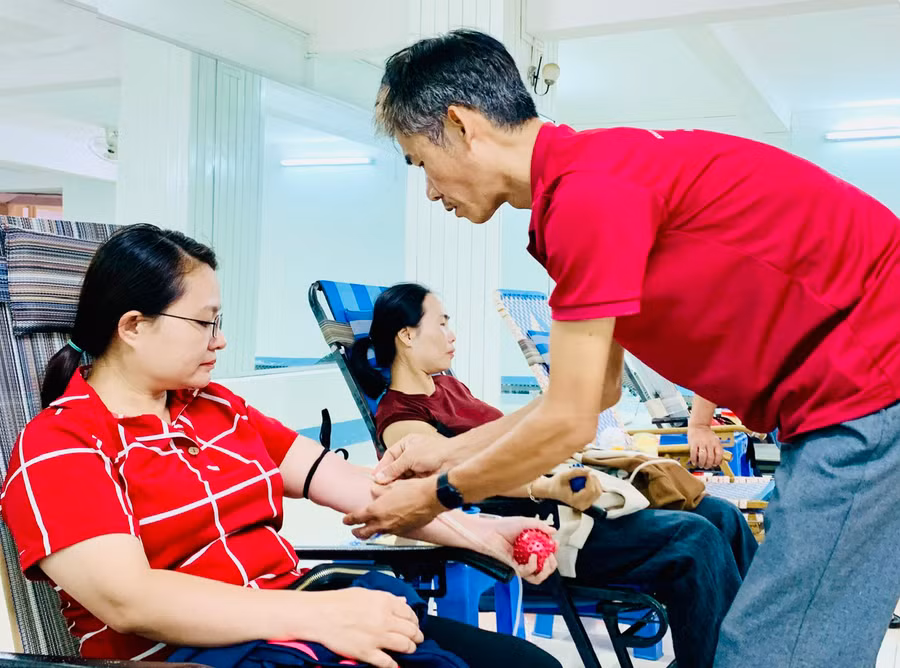 Nhiều địa phương trong tỉnh đã triển khai kế hoạch hiến máu tình nguyện với mục tiêu không để xảy ra tình trạng thiếu máu. Ảnh: N.Y