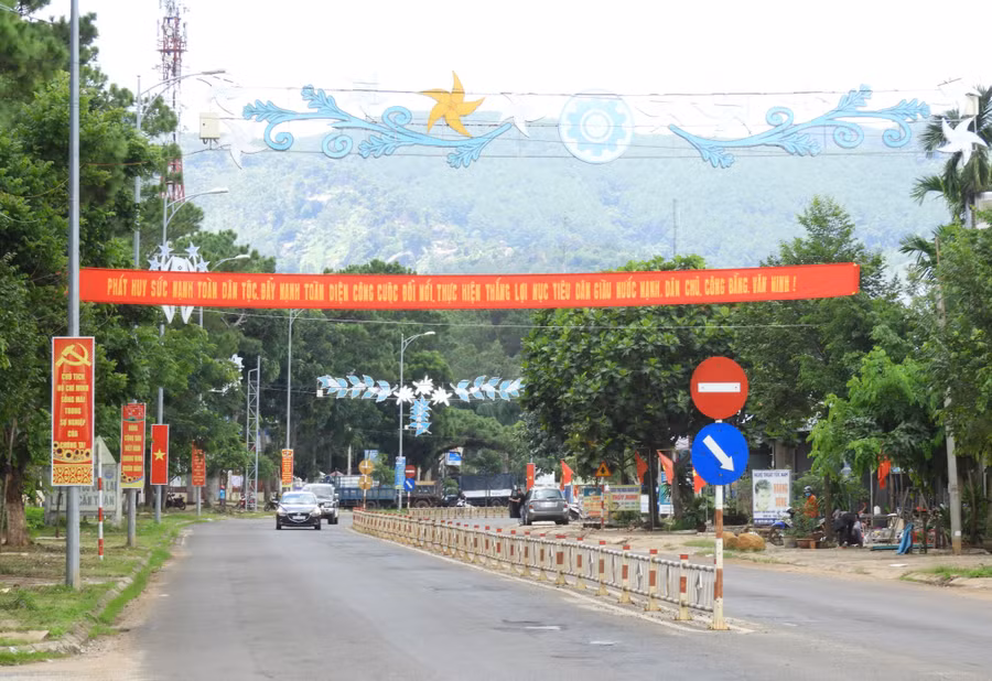 Một góc trung tâm huyện Mang Yang. Ảnh: Thanh Nhật