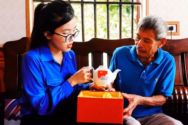 Ông Phan Bá Cường, em trai liệt sĩ Phan Bá Mạnh Ông Phan Bá Cường, em trai liệt sĩ Phan Bá Mạnh