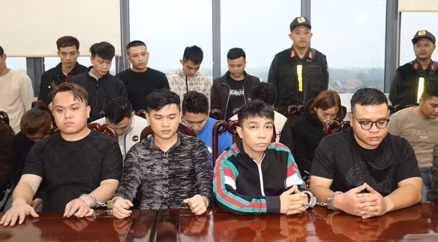 Các nghi can bị bắt giữ
