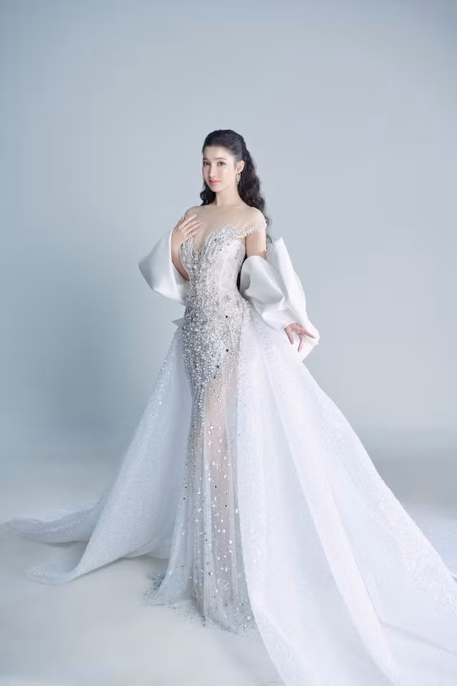 Vừa qua, Á hậu Phương Nhi vừa hoàn thành phần thi phỏng vấn kín tại Hoa hậu Quốc tế 2023. Song song đó, người đẹp cũng tích cực tham gia các hoạt động nằm trong khuôn khổ cuộc thi cùng với các thí sinh khác. Ảnh: NVCC