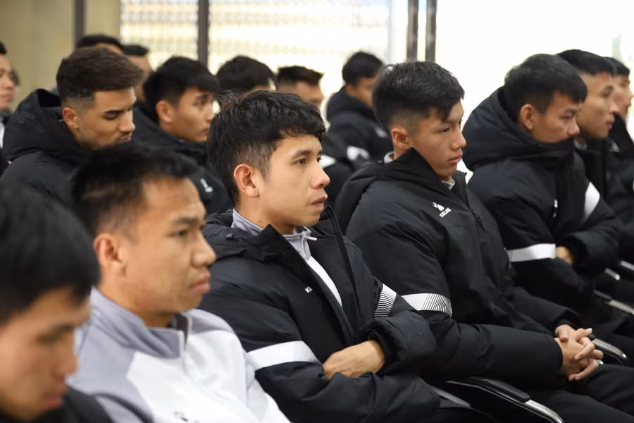 Các cầu thủ đội Nam Định Các cầu thủ đội Nam Định