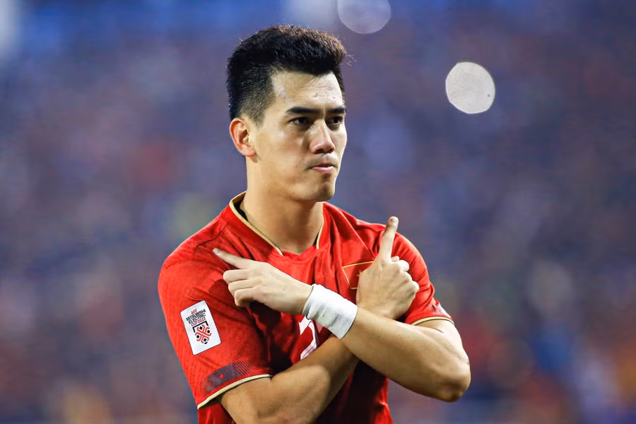 Tiền đạo Nguyễn Tiến Linh được xem là ứng viên sáng giá cho danh hiệu QBV nam Việt Nam 2022. Ảnh: Minh Dân
