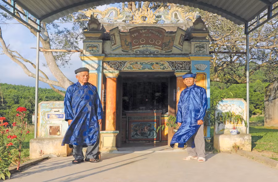 Miếu Xà (thôn Thượng An 2, xã Song An, thị xã An Khê) thuộc Quần thể di tích quốc gia đặc biệt Tây Sơn Thượng đạo với nhiều truyền thuyết ly kỳ. Ảnh: An Phát