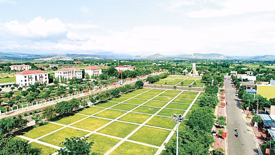 Trong nhiệm kỳ 2020-2025, Đảng bộ huyện Phú Thiện phấn đấu xây dựng thị trấn Phú Thiện đạt đô thị loại V ở mức cao. Ảnh: Gia An