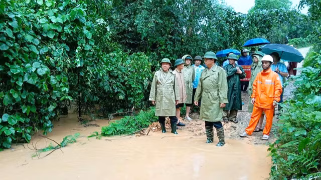 H.Đồng Hỷ (Thái Nguyên) đã huy động tìm kiếm cháu bé mất tích trên suối Khe Mong