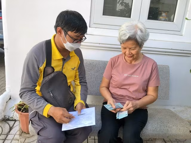 Từ 1-7-2025 có tiếp tục được tăng lương hưu hay không là vấn đề được nhiều người quan tâm.