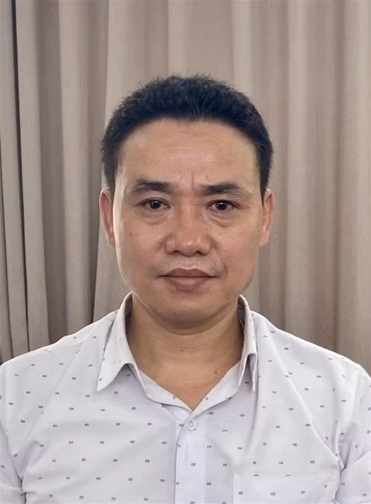 Bị can Trần Tùng, Phó Giám đốc Sở Ngoại vụ tỉnh Thái Nguyên, bị khởi tố trước đó. Ảnh: Bộ Công an