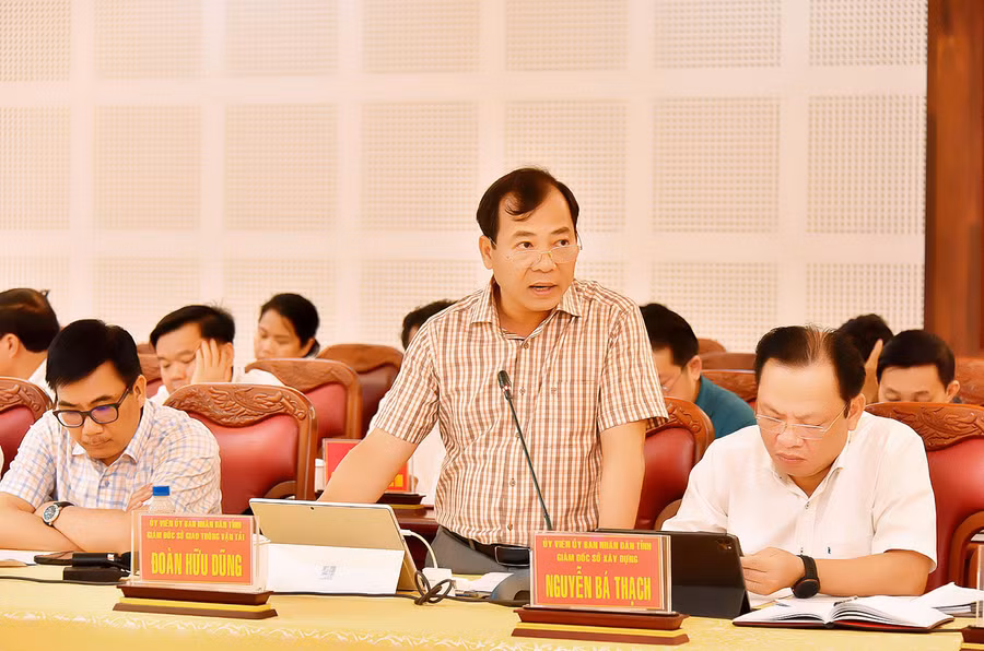 Giám đốc Sở Giao thông-Vận tải Đoàn Hữu Dũng phát biểu. Ảnh: Đ.T