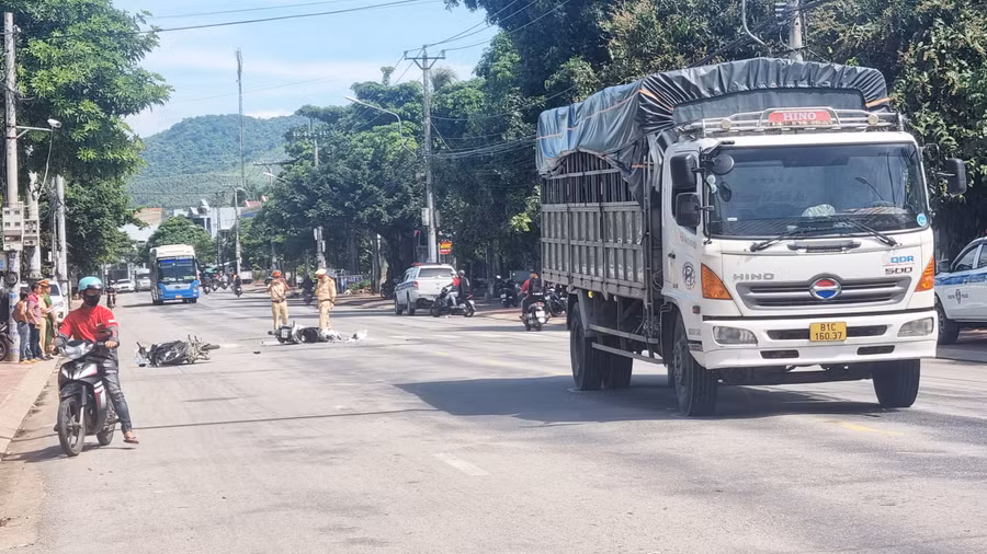 Hiện trường vụ tai nạn. Ảnh: K.P Hiện trường vụ tai nạn. Ảnh: K.P