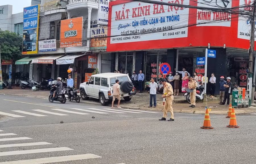 Hiện trường vụ tai nạn. Ảnh: Hà Phương Hiện trường vụ tai nạn. Ảnh: Hà Phương