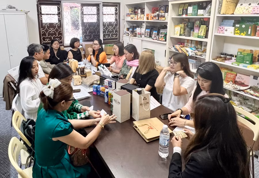 Hoạt động kết nối giữa doanh nghiệp Gia Lai và doanh nghiệp Singapore (ảnh Sở Công thương cung cấp).