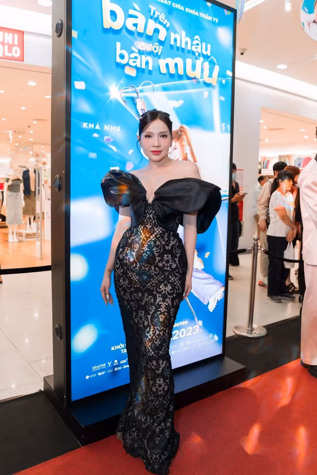 Nữ diễn viên Khả Như
