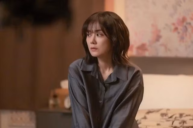 Cuộc đời của nữ chính trải qua nhiều biến cố