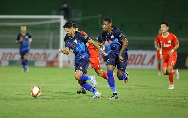 CLB Bình Định đang đạt phong độ cao CLB Bình Định đang đạt phong độ cao