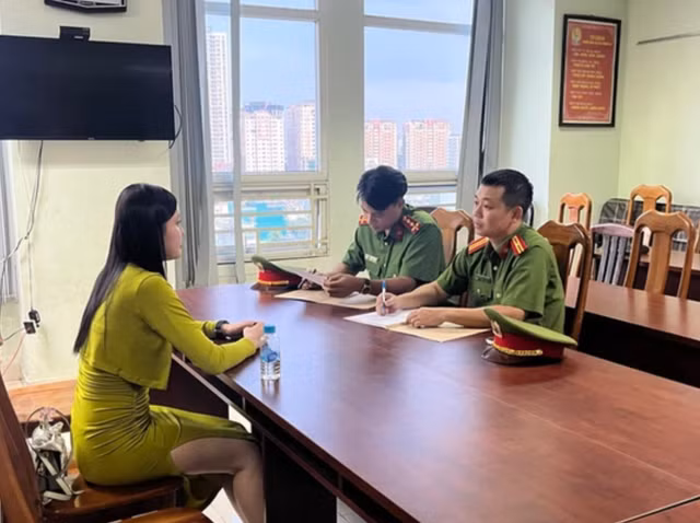 Chân dài Vỏ Thị Mỹ Hạnh lúc bị bắt
