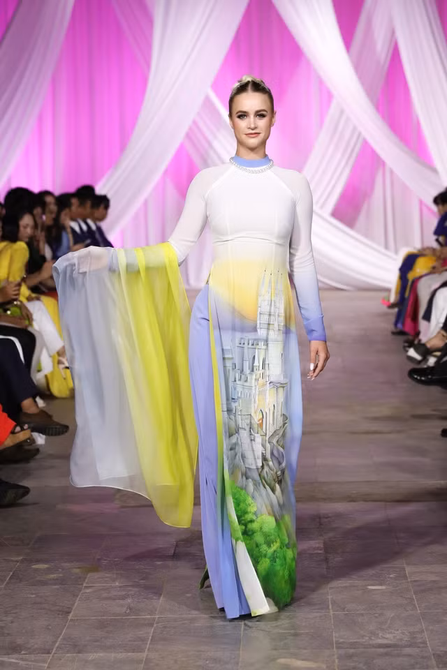 Những người mẫu duyên dáng
