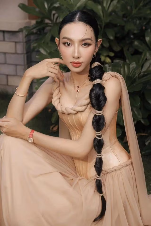 Thùy Tiên gây ấn tượng bởi nhan sắc xinh đẹp khi vừa bước sang tuổi mới Thùy Tiên gây ấn tượng bởi nhan sắc xinh đẹp khi vừa bước sang tuổi mới