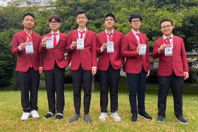 6 học sinh Việt Nam dự IMO 2024. Ảnh nguồn vnexpress.net