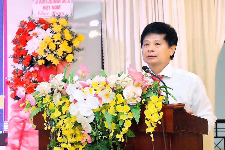 Nhà báo Trần Trọng Dũng-Phó Chủ tịch Hội Nhà báo Việt Nam phụ trách phía Nam, Trưởng ban Chỉ đạo Giải Báo chí Tây Nguyên phát biểu. Ảnh: Đ.T Nhà báo Trần Trọng Dũng-Phó Chủ tịch Hội Nhà báo Việt Nam phụ trách phía Nam, Trưởng ban Chỉ đạo Giải Báo chí Tây Nguyên phát biểu. Ảnh: Đ.T