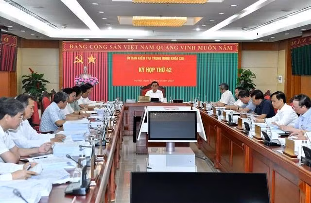 Kỳ họp 42 của Ủy ban Kiểm tra T.Ư Kỳ họp 42 của Ủy ban Kiểm tra T.Ư