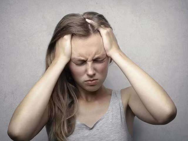 Vỡ túi phình mạch não có thể gây ra những cơn đau đầu dữ dội Vỡ túi phình mạch não có thể gây ra những cơn đau đầu dữ dội