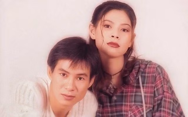 Ngày trẻ, Thanh Thảo và Lý Hải từng là đôi song ca được nhiều khán giả yêu mến. Ở hiện tại, giọng ca Búp bê con trai vẫn chăm chỉ đi hát còn đàn anh chuyển hướng sang sản xuất phim