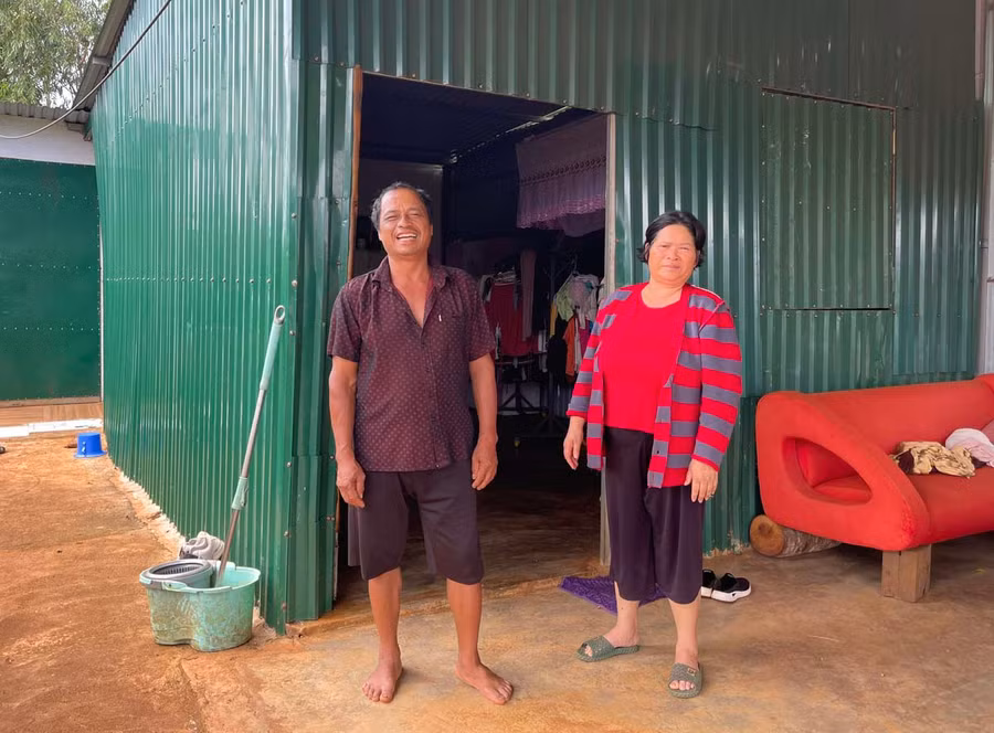 Người dân mong muốn hết thời hạn 10 năm ghi trên giấy chứng nhận quyền sử dụng đất thì phải cho phép họ được chuyển đổi mục đích sử dụng để xây dựng nhà ở hoặc chuyển nhượng, tặng cho con. Ảnh: M.P