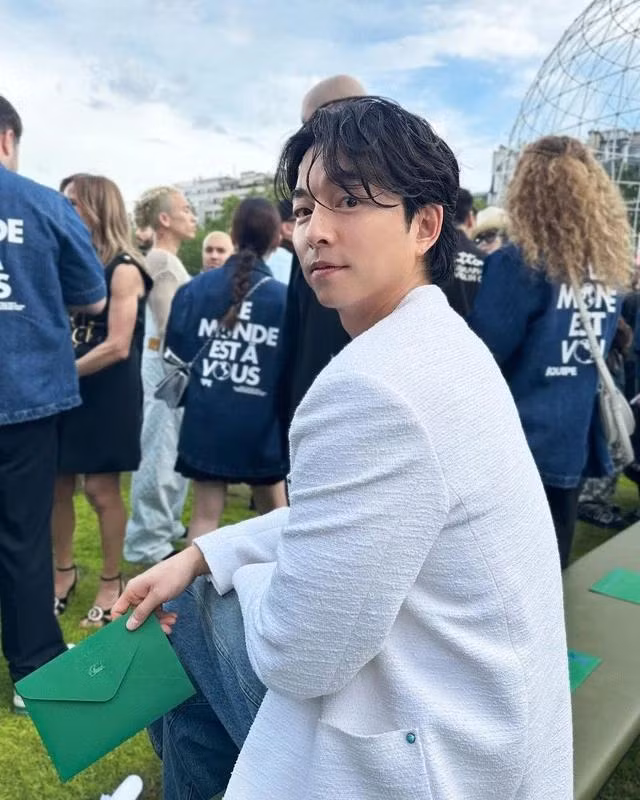 Gong Yoo có gu thời trang tinh tế