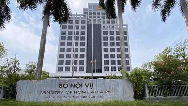 Từ 1-10-2024, Bộ Nội vụ bãi bỏ 20 văn bản quy phạm pháp luật do Bộ trưởng Bộ Nội vụ ban hành, liên tịch ban hành. Ảnh: TNO