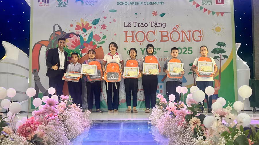 cty-olam-trao-hoc-bong-1.jpg