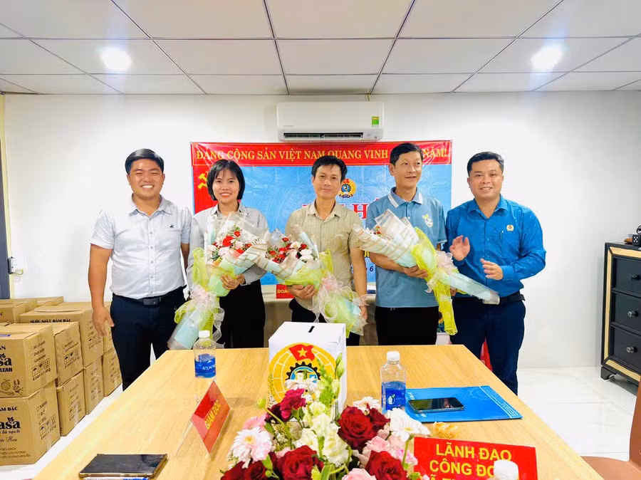 thanh-lap-cong-doan-co-so-xa-tuy-phuoc-2.jpg